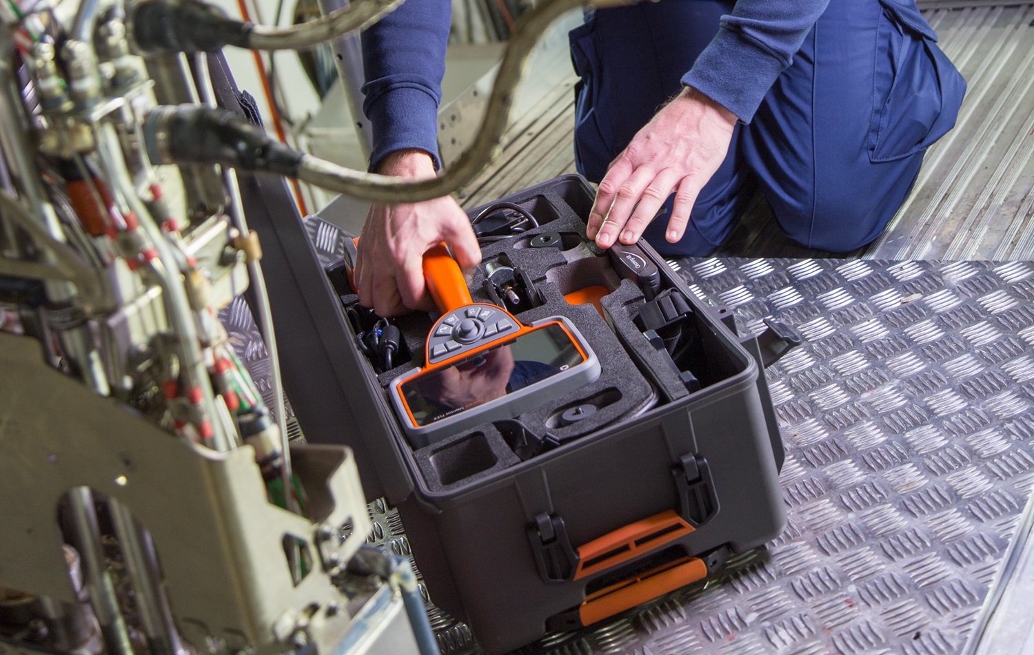 2.2mm工業(yè)視頻內(nèi)窺鏡 2.2mm工業(yè)視頻內(nèi)窺鏡